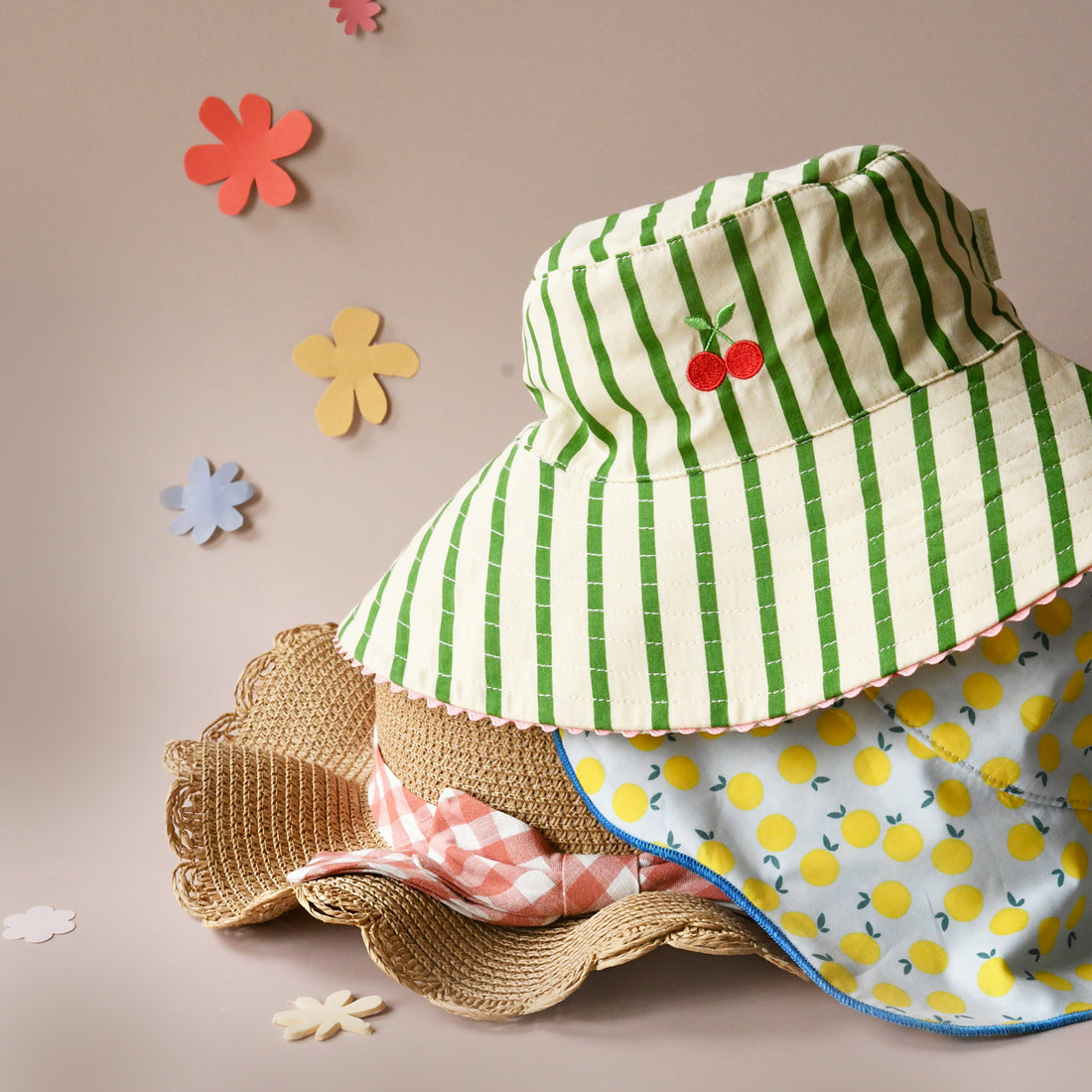 Rockahula Kids dvipusė kepurė nuo saulės „Cherry Kiss Stripy“, 7–10 m.