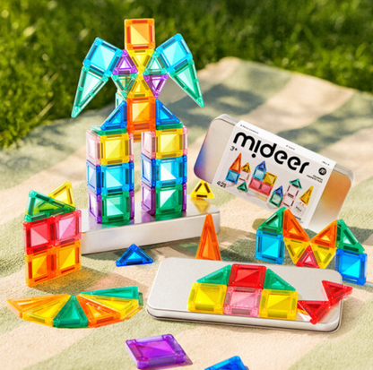 MINI MAGNETINIS KONSTRUKTORIUS METALINĖJE DĖŽUTĖJE